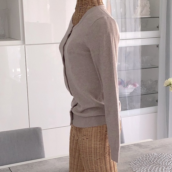Old navy. Size S. Color tan/mocha. - Picture 3 of 5